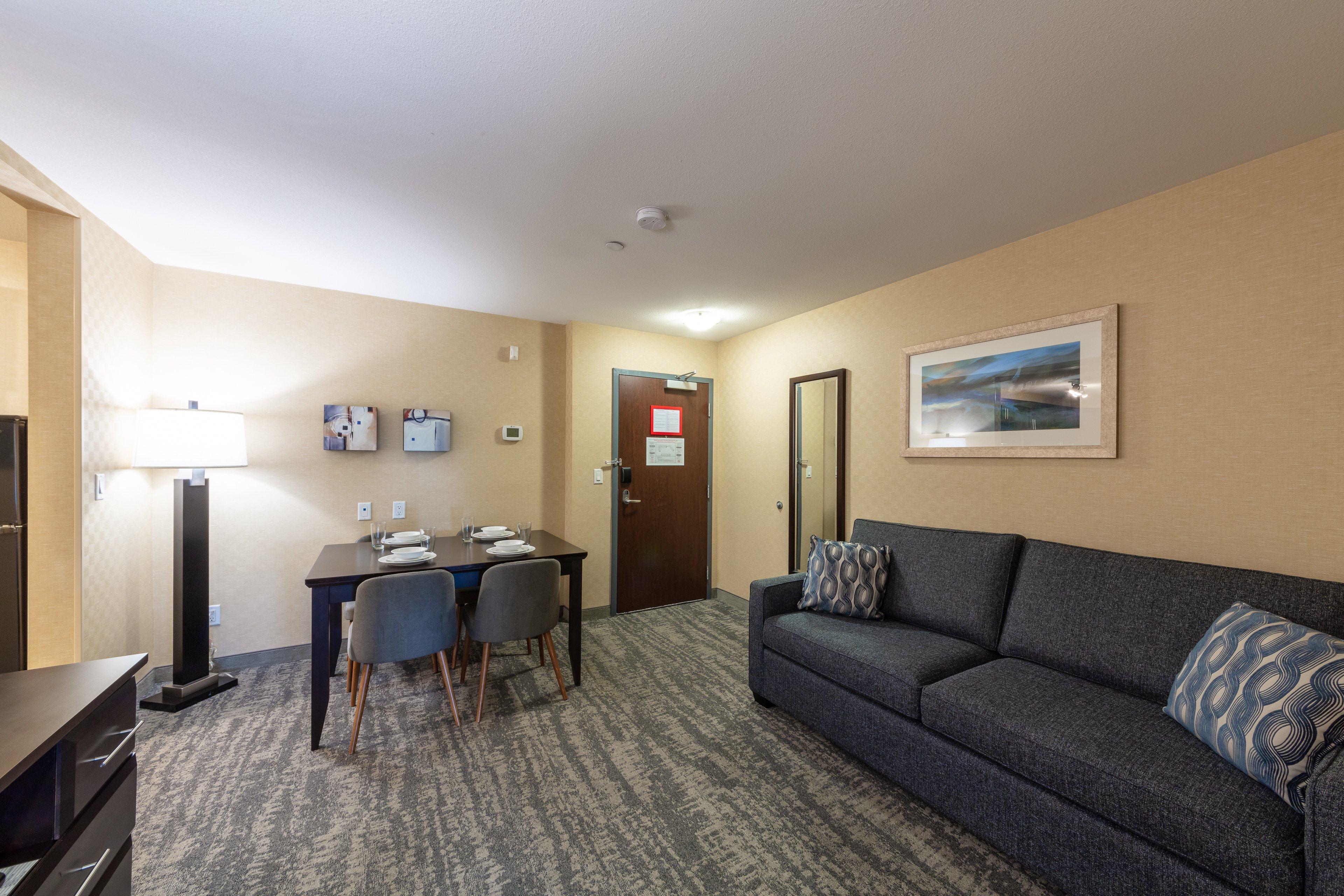 Holiday Inn Express & Suites Riverport Richmond, An Ihg Hotel Екстериор снимка